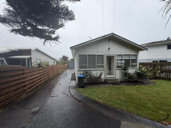 27 Paremata Crescent, Paremata, Porirua
