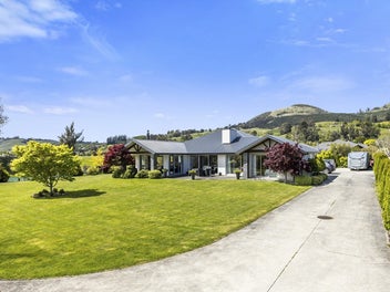 20 Orchard Grove, East Taieri, Mosgiel