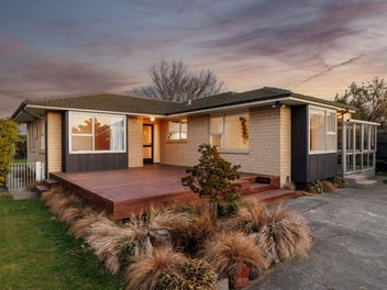 2A Roker Street, Somerfield, Christchurch