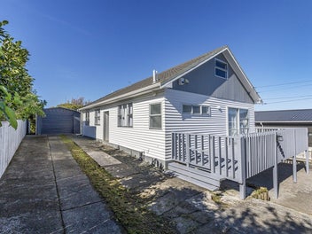 8 Herewini Street, Titahi Bay, Porirua