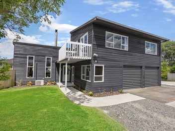 10 Henry Lane, Patumahoe, Pukekohe