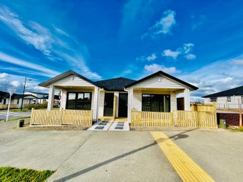 9 Noia Way, Karaka, Papakura