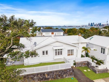 6 Belle Vue Avenue, Northcote Point, Auckland