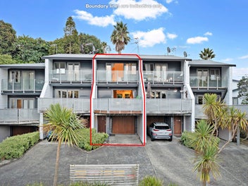 3/17 Pannill Place, Oteha, Auckland