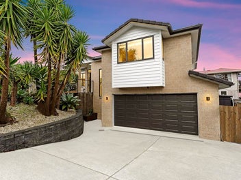 2 Bangla Place, Massey, Auckland