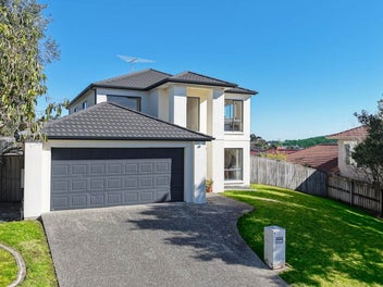 15 George Deane Place, Greenhithe, Auckland