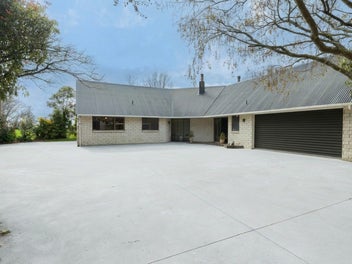 537 No 1 Line, Longburn, Palmerston North