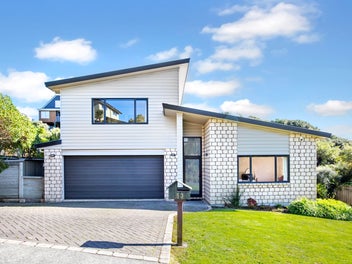 53 St Ives Drive, Camborne, Porirua