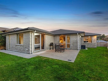 9 Puhirake Crescent, Pyes Pa, Tauranga
