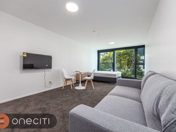 7H/3 Whitaker Place, Grafton, Auckland