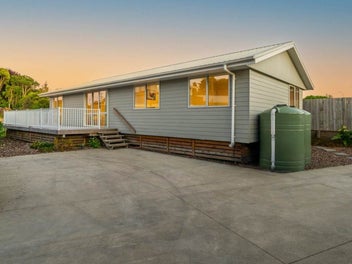 26A Callis Avenue, Opaheke, Papakura