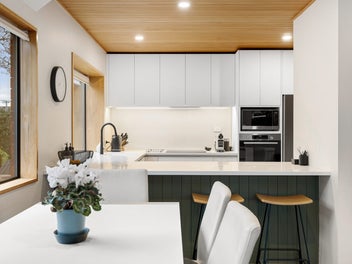 2/6 Chepstow Avenue, Fendalton, Christchurch