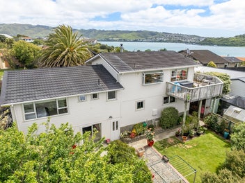6 Langwell Place, Papakowhai, Porirua