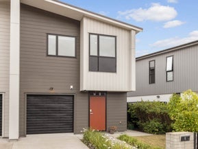 8 Kauri Amber Road, Westgate, Auckland