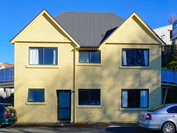 2/2 Haddon Place, Dunedin Central, Dunedin