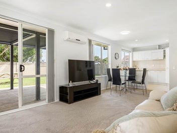 59 Fernbrook Close, Burswood, Auckland