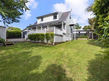 6A Courtland Avenue, Glen Innes, Auckland