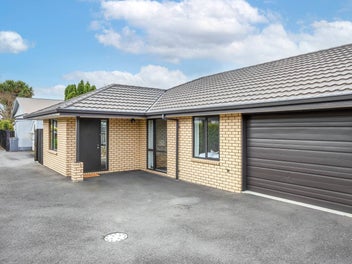 2/112 Edward Avenue, Edgeware, Christchurch