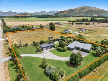 94 Newcastle Road, Wanaka
