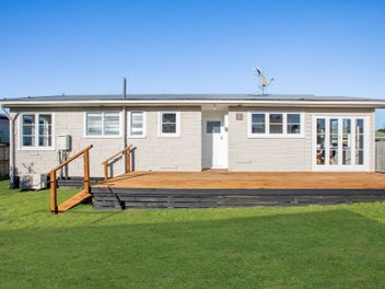 14 Cunningham Road, Beerescourt, Hamilton