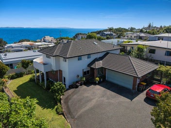 17 Fishermans Cove, Army Bay, Whangaparaoa
