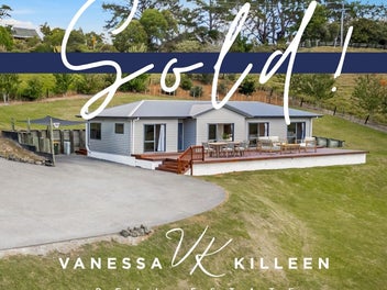 183 Spur Road, Stillwater, Silverdale