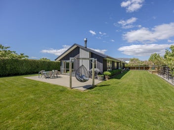 10 Rifleman Street, Albert Town, Wanaka