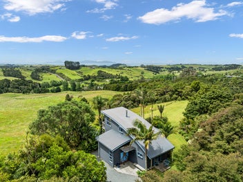 78 Wairimu Way, Waipu, Waipu