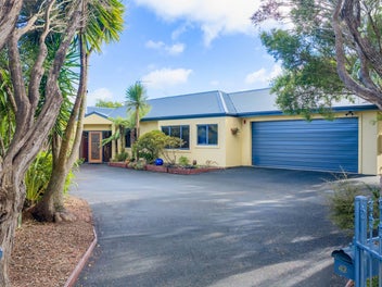 42 Ayrshire Drive, Grandview Heights, Hamilton