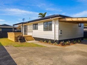 1/4 Colin Street, Māngere, Auckland