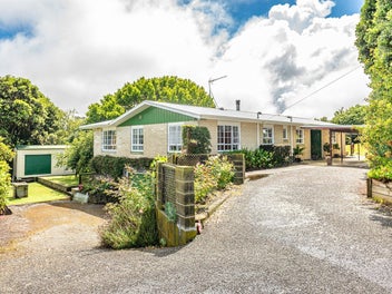 220 Watt Livingstone Road, Westmere, Whanganui