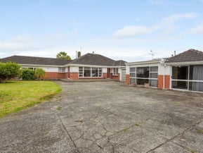 21 Hall Grove, Ebdentown, Upper Hutt