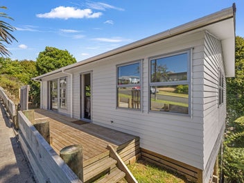 14 Nevada Drive, Merrilands, New Plymouth