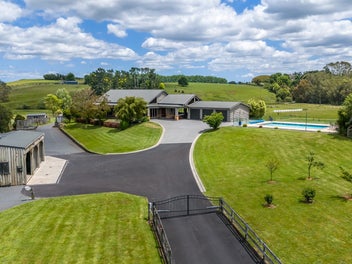 220 Howden Road, Temple View, Hamilton