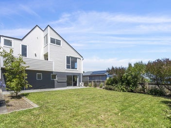 12 Arun Crescent, Southgate, Wellington