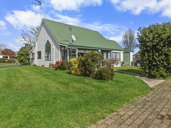 22 Kingfisher Way, Te Kowhai, Hamilton