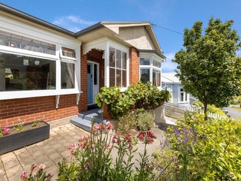 11 Mary Street, Port Chalmers, Dunedin