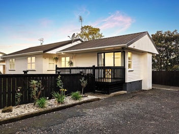 15A Grande Vue Road, Hillpark, Auckland