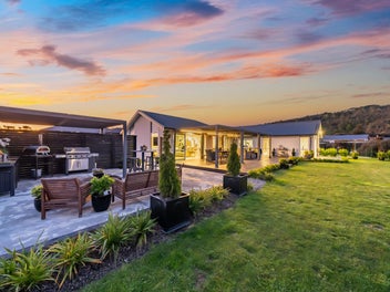 303 Fairview Drive, Akatarawa, Upper Hutt