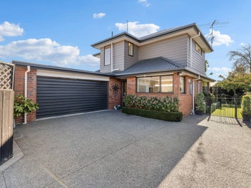 8A Freyberg Avenue, Riccarton, Christchurch