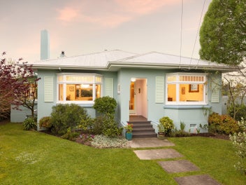 120 Nixon Street, Hamilton East, Hamilton