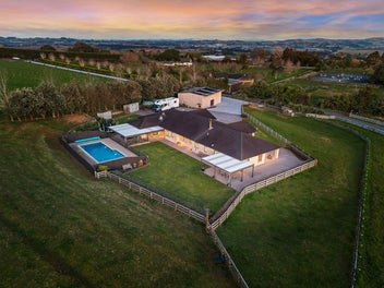 13 Hill Top Road East, Pukekohe, Pukekohe
