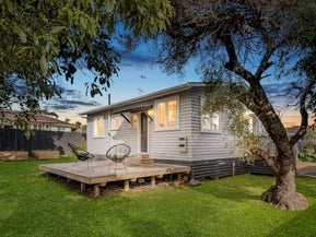 2/47 Tramway Road, Beach Haven, Auckland