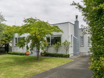 1/12 Alpers Terrace, MAREWA, NAPIER