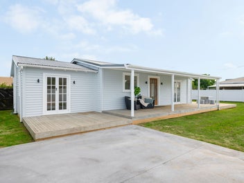 30 Storey Avenue, Forest Lake, Hamilton