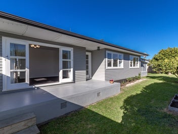 5 Dick Place, Onekawa, Napier