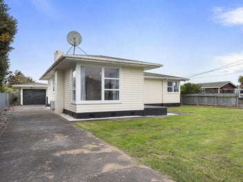 3 Clifton Street, Bulls, Bulls
