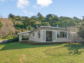 183 Park Road, Belmont, Lower Hutt