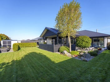 14 Lloyds Close, Rolleston, Rolleston