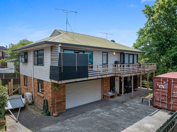 2/35 Bay Street, Red Beach, Whangaparāoa